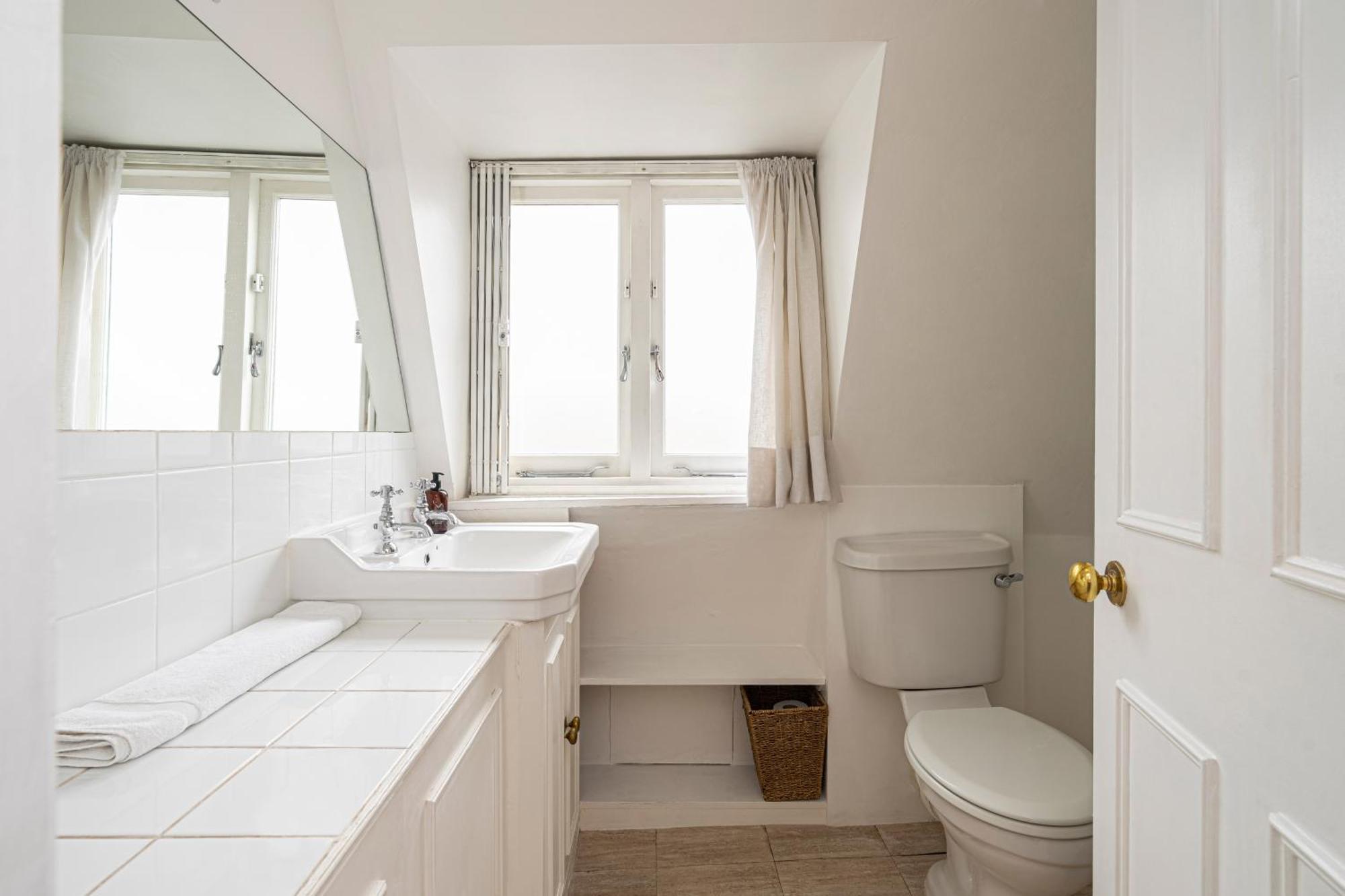 Goodge Apartments 런던 외부 사진