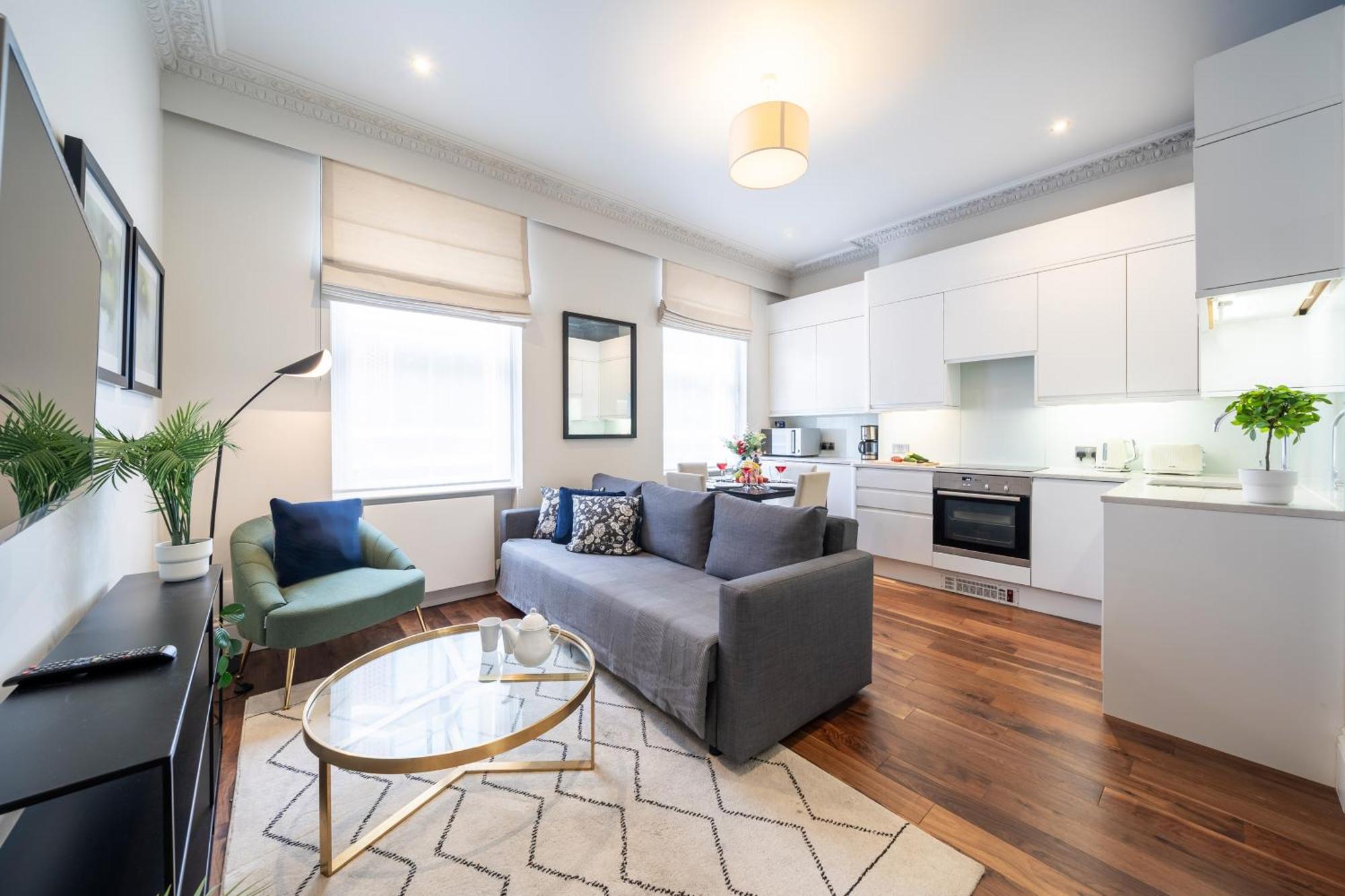 Goodge Apartments 런던 외부 사진