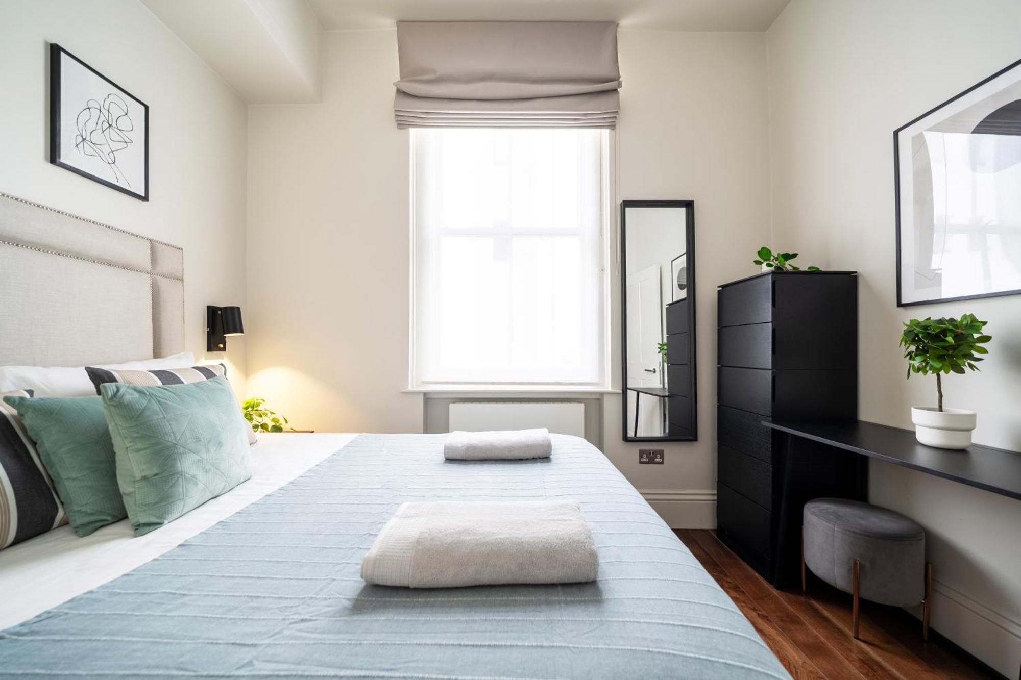 Goodge Apartments 런던 외부 사진